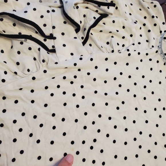 Elle polka dot ruffle top - Picture 7 of 8